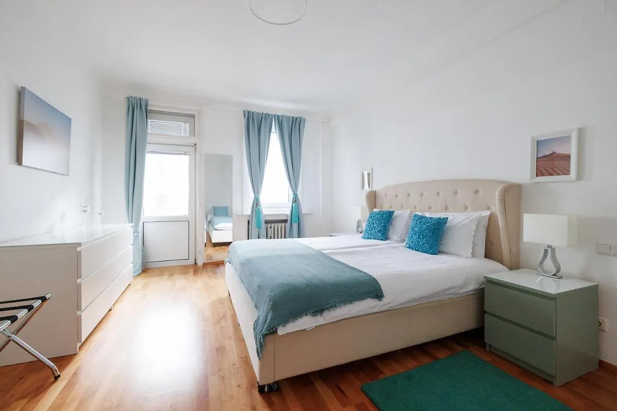 Operastreet City-Center Premium Apartment Vienna Austria